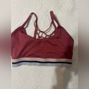 Nike sports bra - sz Medium